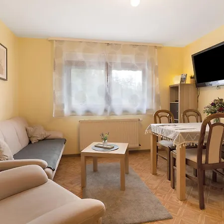 Brutoni Apartmán *